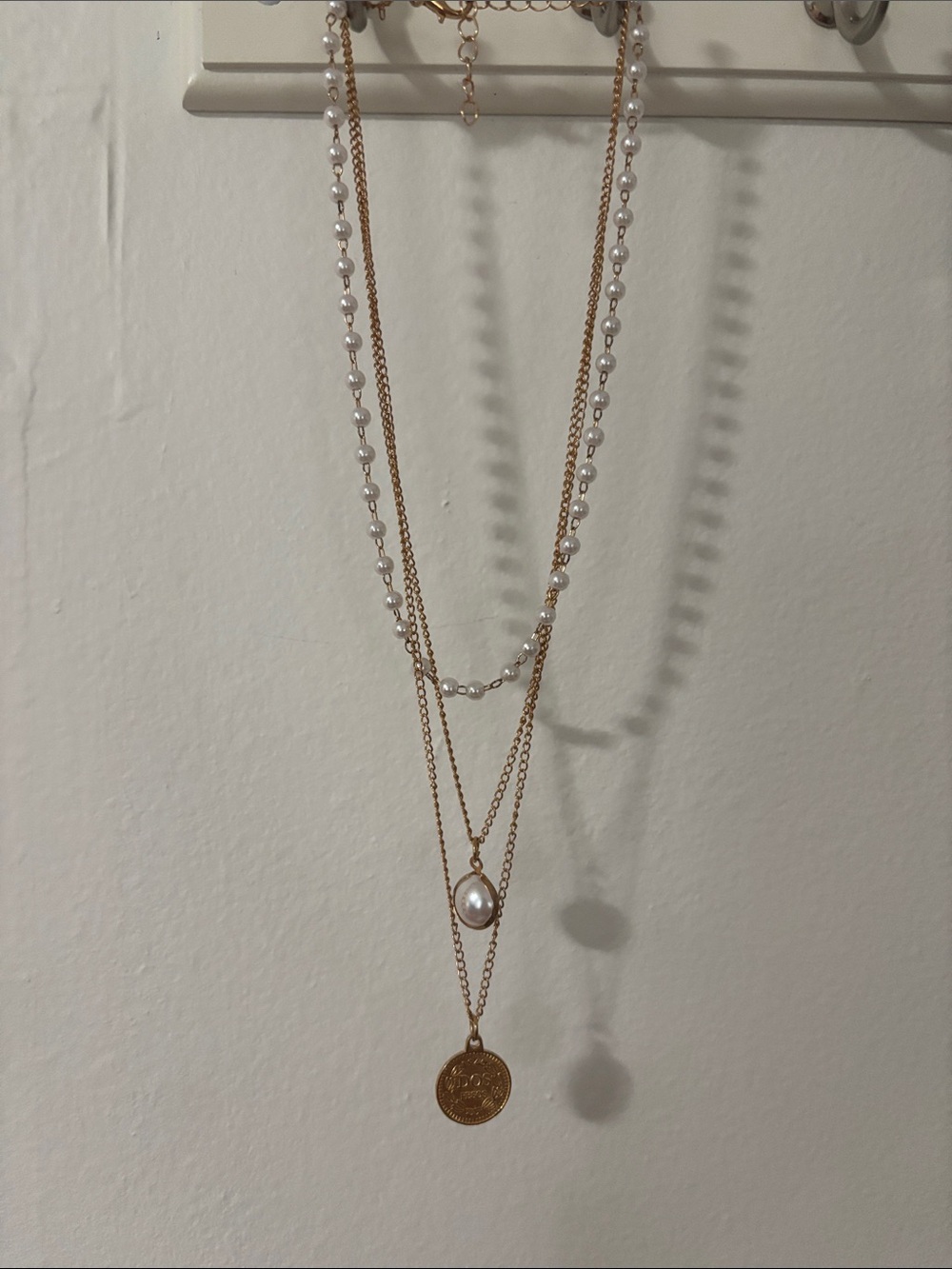 Gold Layered Pearl Pendant Necklace - Women Jewelry - Picture 1 of 1